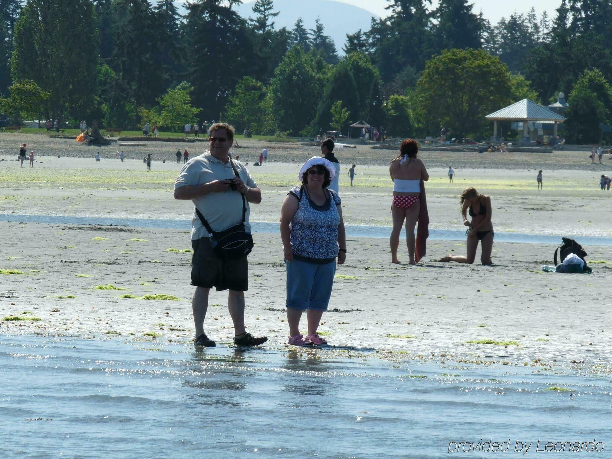 Inn On Long Lake Nanaimo Esterno foto